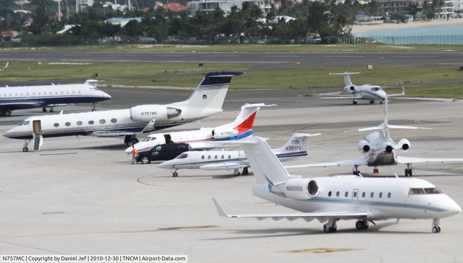 N757MC, 2002 Gulfstream Aerospace G-IV C/N 1498, N757MC park on the main ramp at TNCM