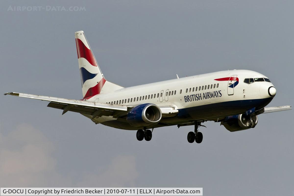 G-DOCU, 1992 Boeing 737-436 C/N 25854, on final