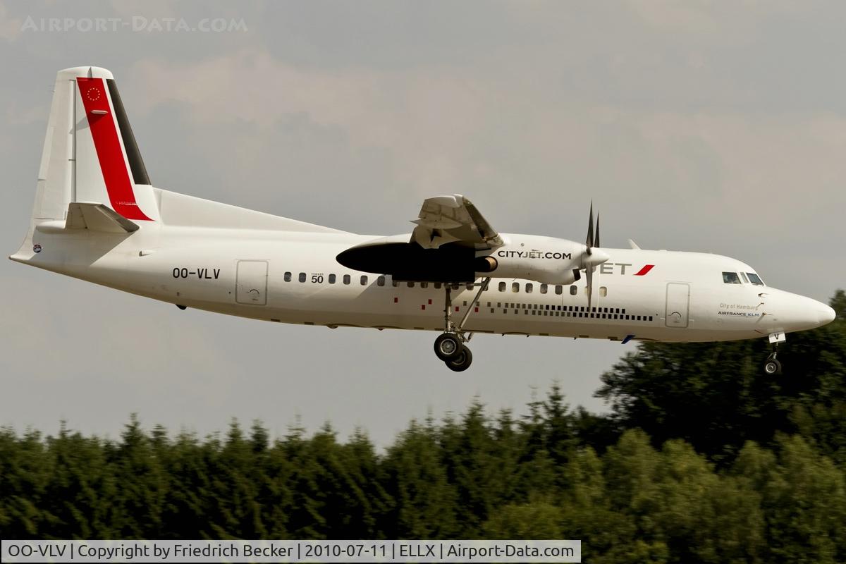 OO-VLV, 1989 Fokker 50 C/N 20160, on final