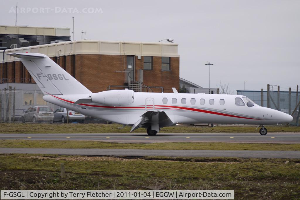 F-GSGL, 2007 Cessna 525B CitationJet CJ3 C/N 525B-0178, French 2007 Cessna 525B Citation Jet CJ3, c/n: 525B0178 at Luton