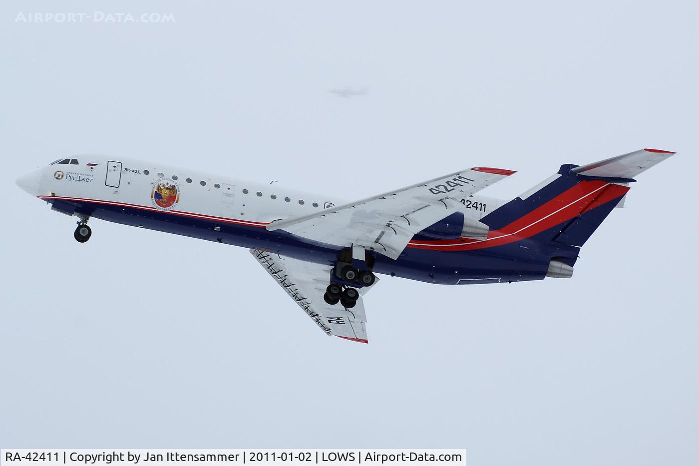 RA-42411, 1992 Yakovlev Yak-42D C/N 4520421219043, Wintercharter @ LOWS