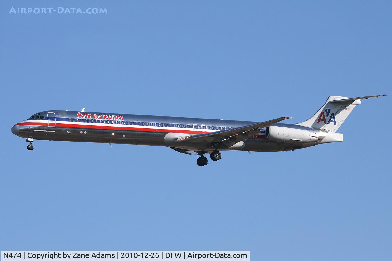 N474, 1988 McDonnell Douglas MD-82 (DC-9-82) C/N 49649, American Airlines at DFW Airport