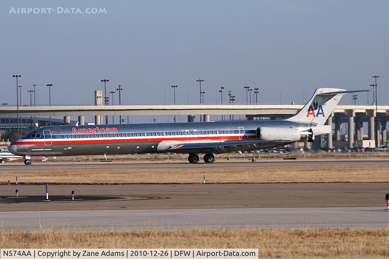 N574AA, 1991 McDonnell Douglas MD-82 (DC-9-82) C/N 53151, American Airlines at DFW Airport