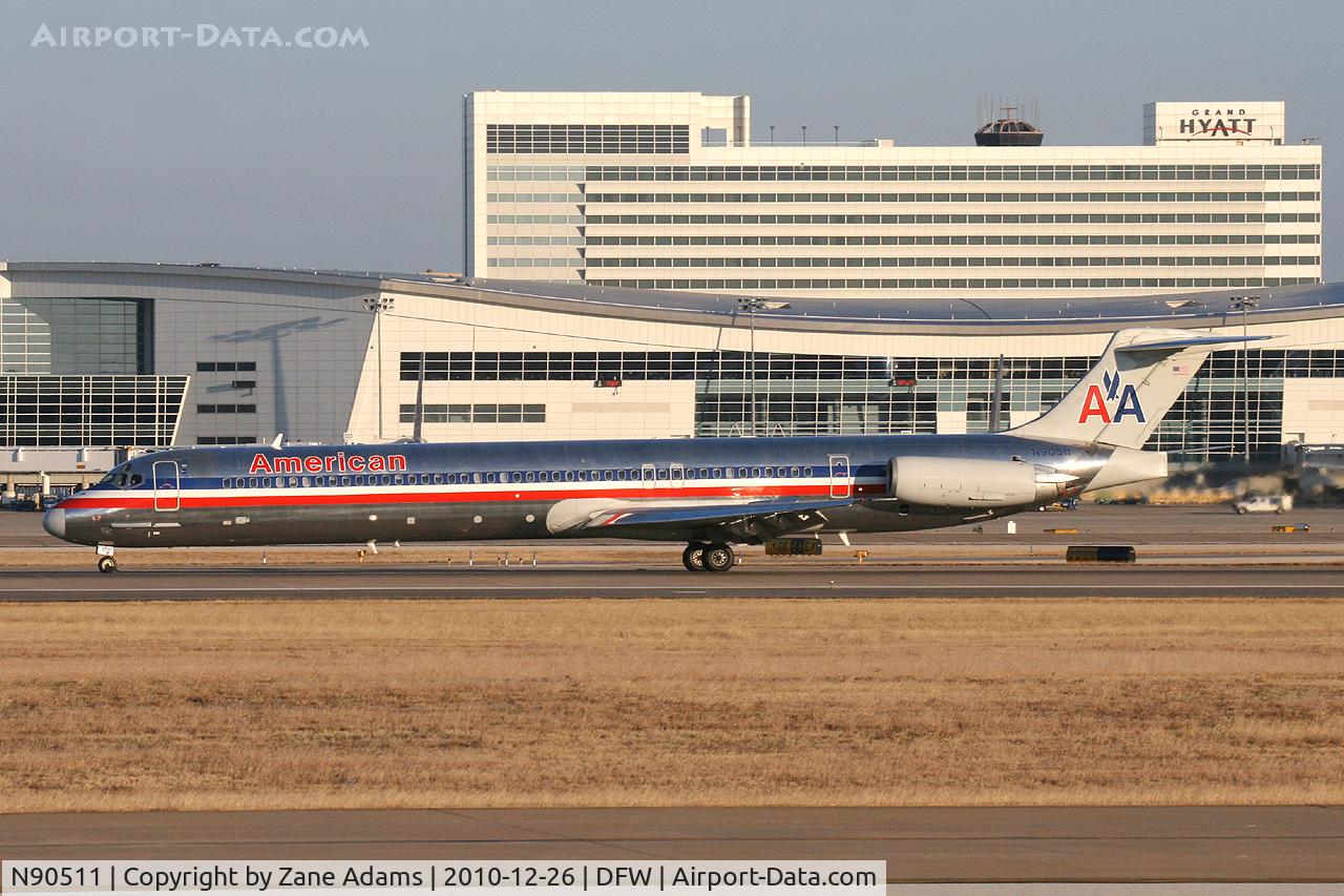 N90511, 1989 McDonnell Douglas MD-82 (DC-9-82) C/N 49805, American Airlines at DFW Airport