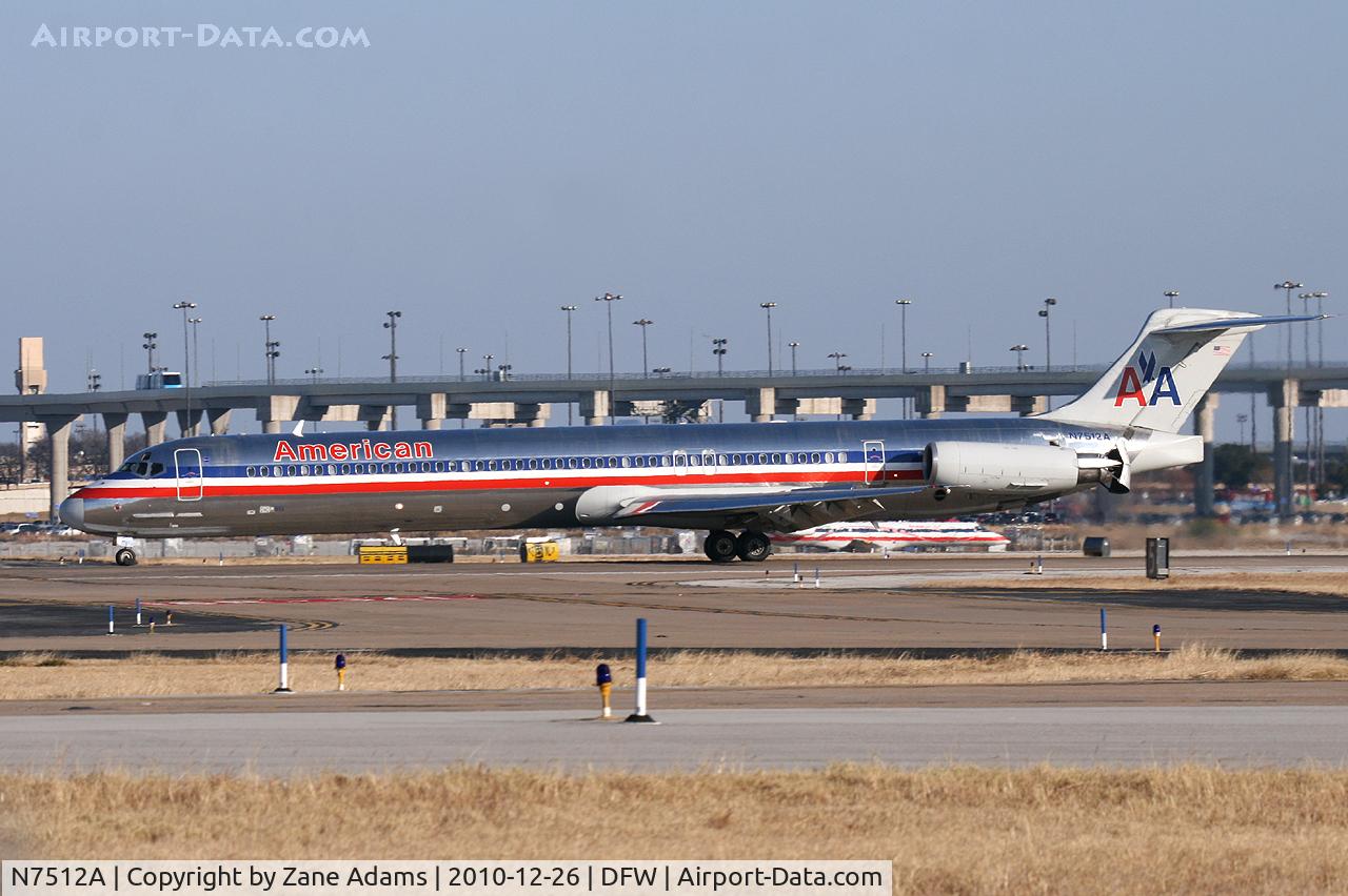 N7512A, 1989 McDonnell Douglas MD-82 (DC-9-82) C/N 49806, American Airlines at DFW Airport