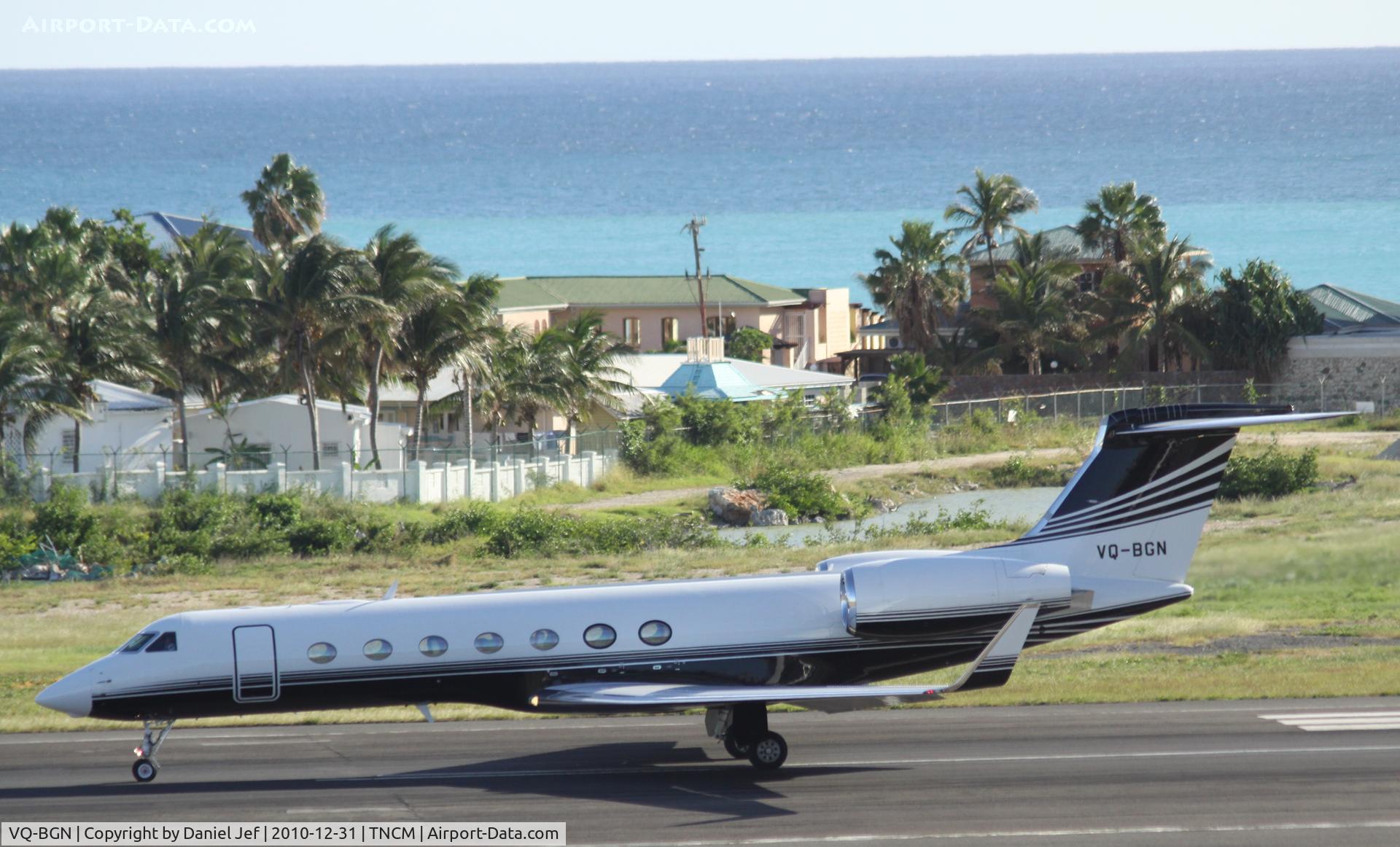VQ-BGN, 2008 Gulfstream Aerospace GV-SP (G550) C/N 5218, VQ-BGN departing TNCM