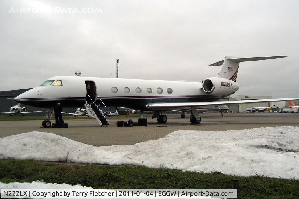 N222LX, 2001 Gulfstream Aerospace G-V C/N 633, 2001 Gulfstream Aerospace G-V, c/n: 633 at Luton UK
