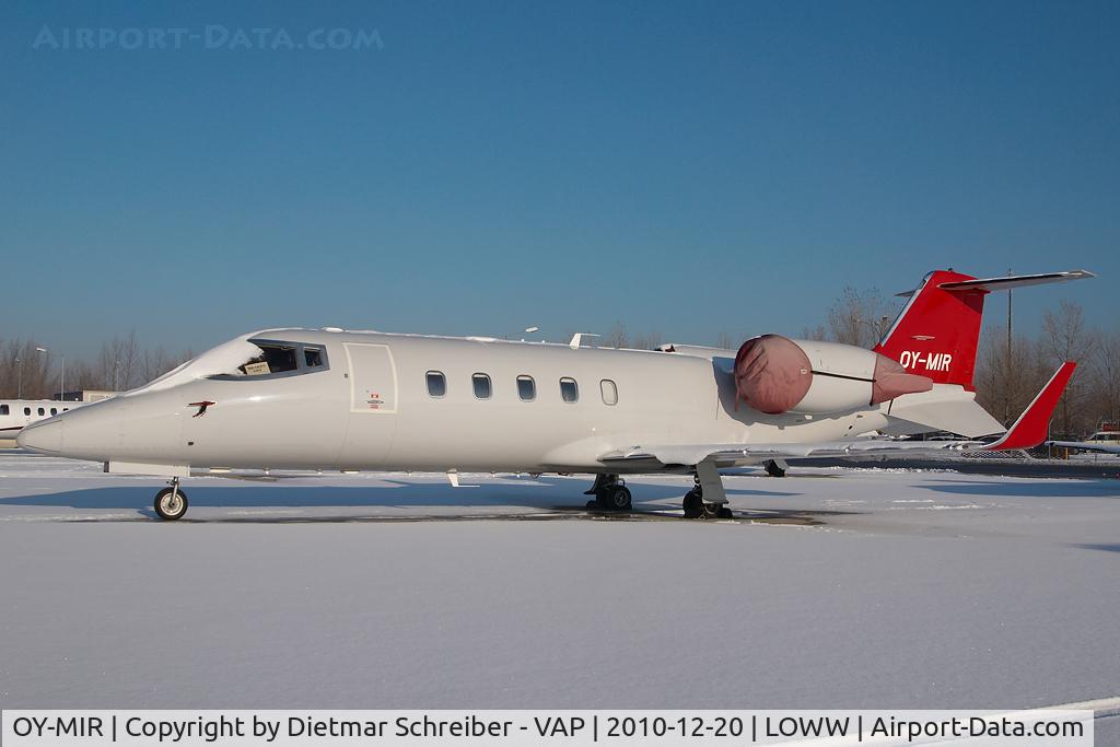 OY-MIR, Learjet 60XR C/N 60-322, Learjet 60