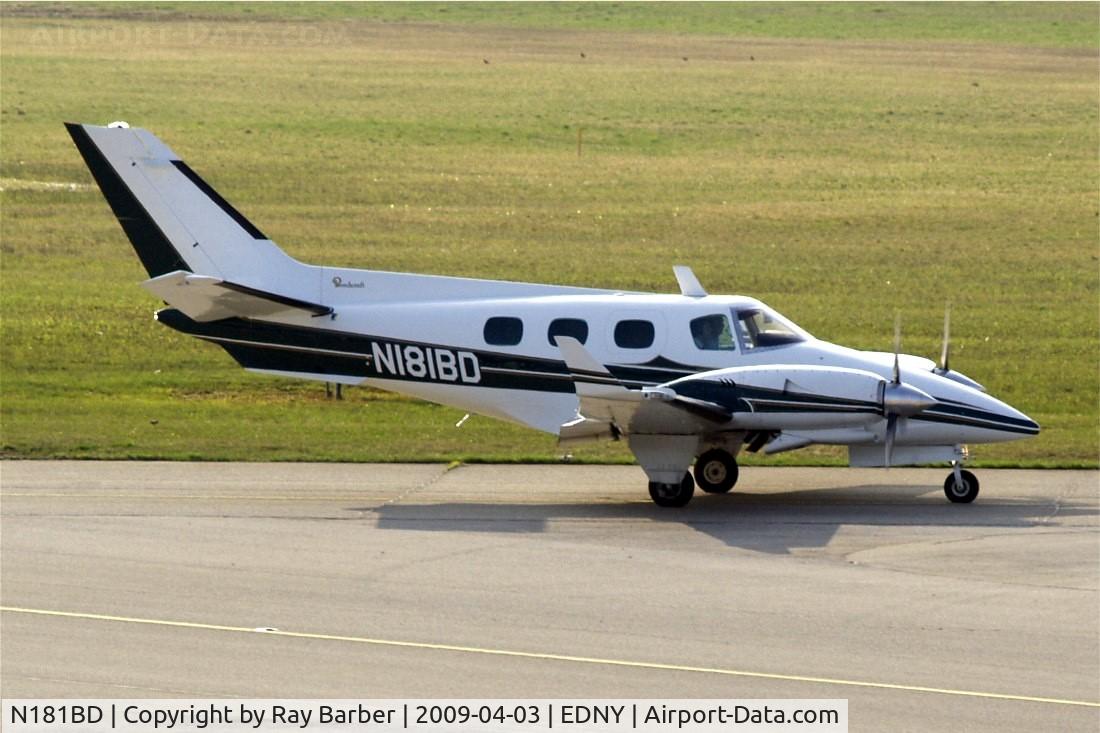 N181BD, 1981 Beech B-60 Duke C/N P-563, N181BD   Beech B60 Duke [P-563] Friedrichshafen~D 03/04/2009
