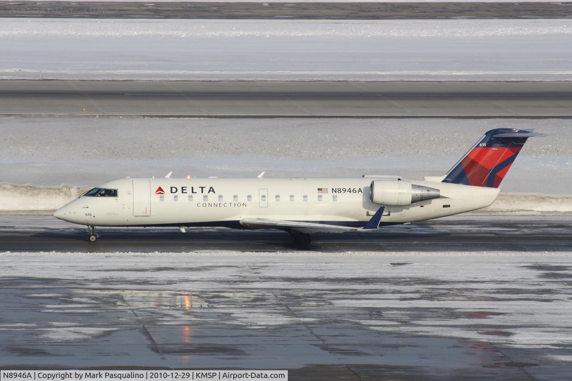 N8946A, 2004 Bombardier CRJ-200 (CL-600-2B19) C/N 7946, CL-600-2B19