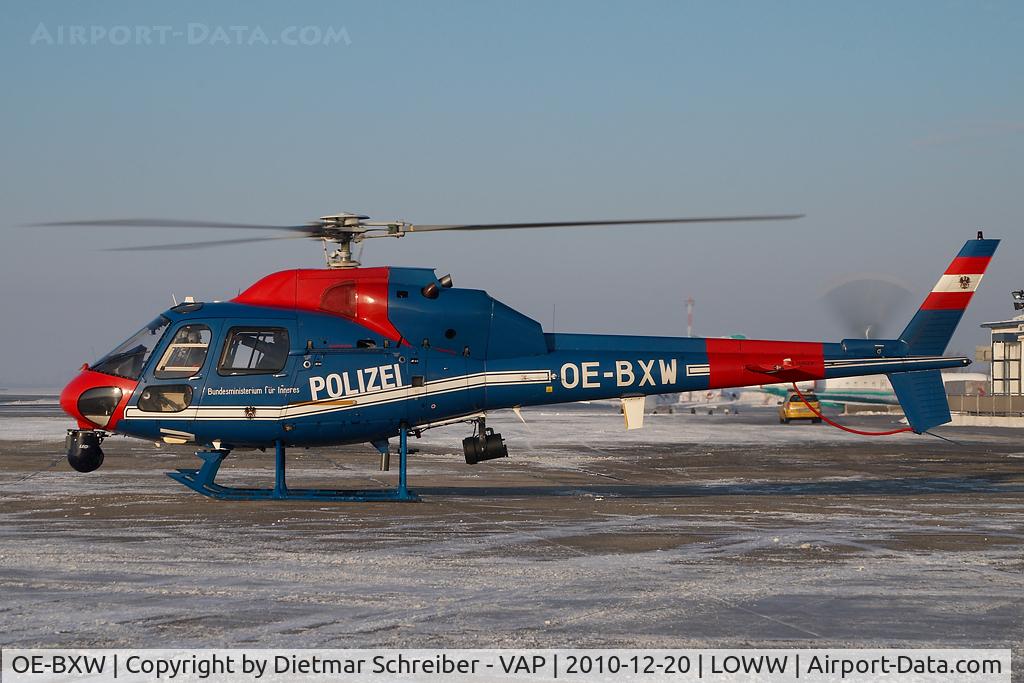 OE-BXW, Aerospatiale AS-355F-2 Ecureuil 2 C/N 5528, AS355 Austrian Police