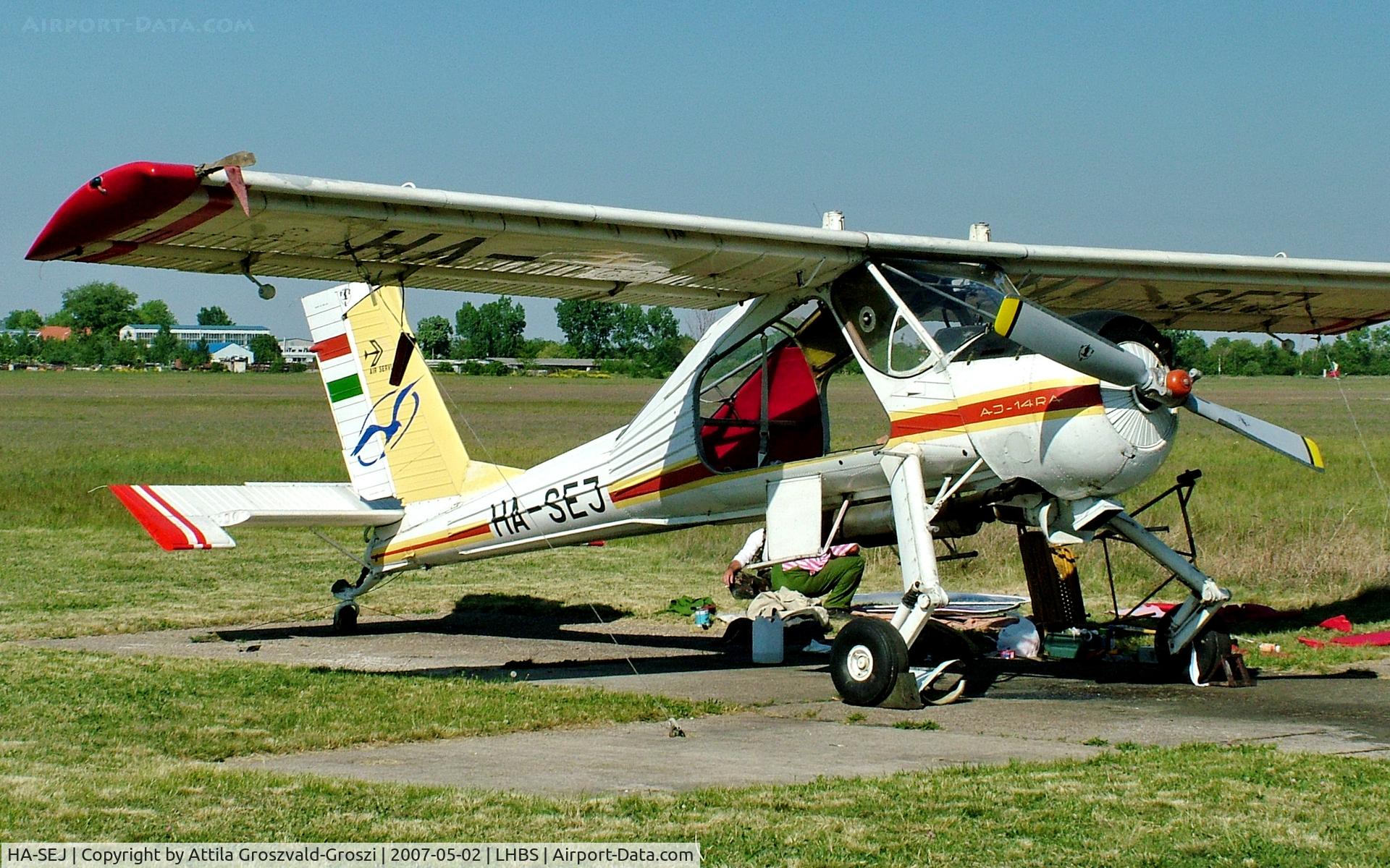 HA-SEJ, 1984 PZL-Okecie PZL-104 Wilga 35A C/N 18840772, Budaörs Airport - Hungary