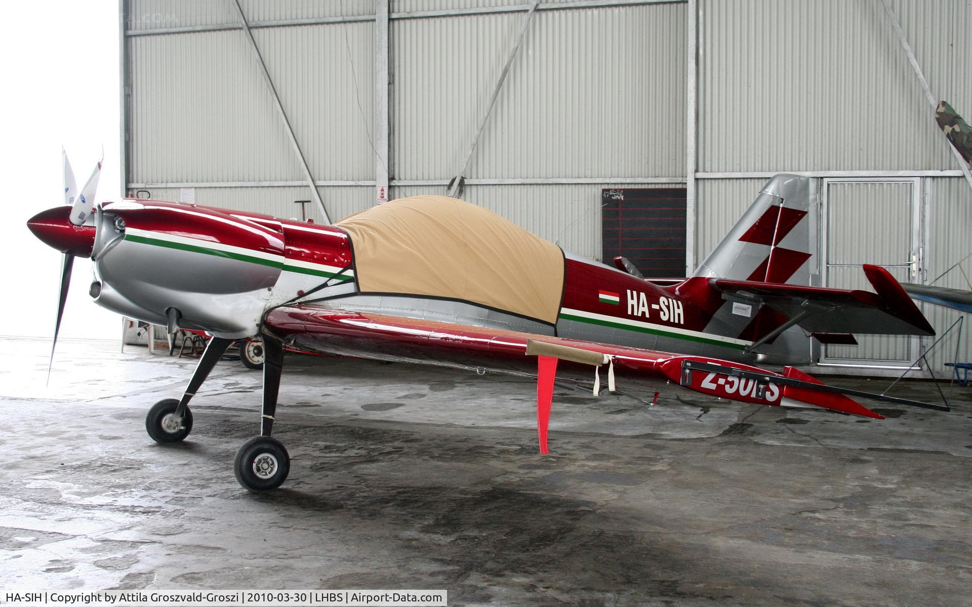 HA-SIH, 1989 Zlin Z-50LS C/N 0050, Budaörs Airport hangar - Hungary