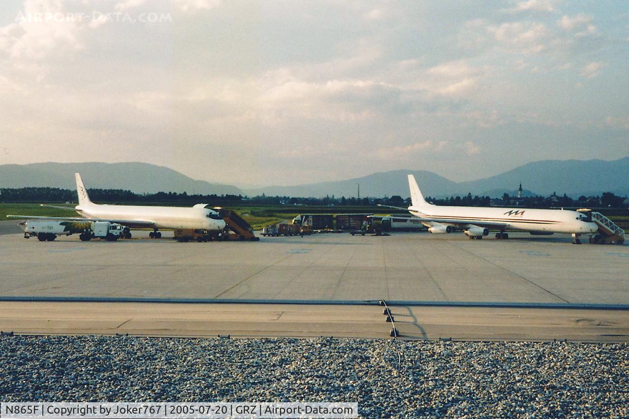 N865F, 1969 Douglas DC-8-63F C/N 46088, Murray Air (N865F + N921R)