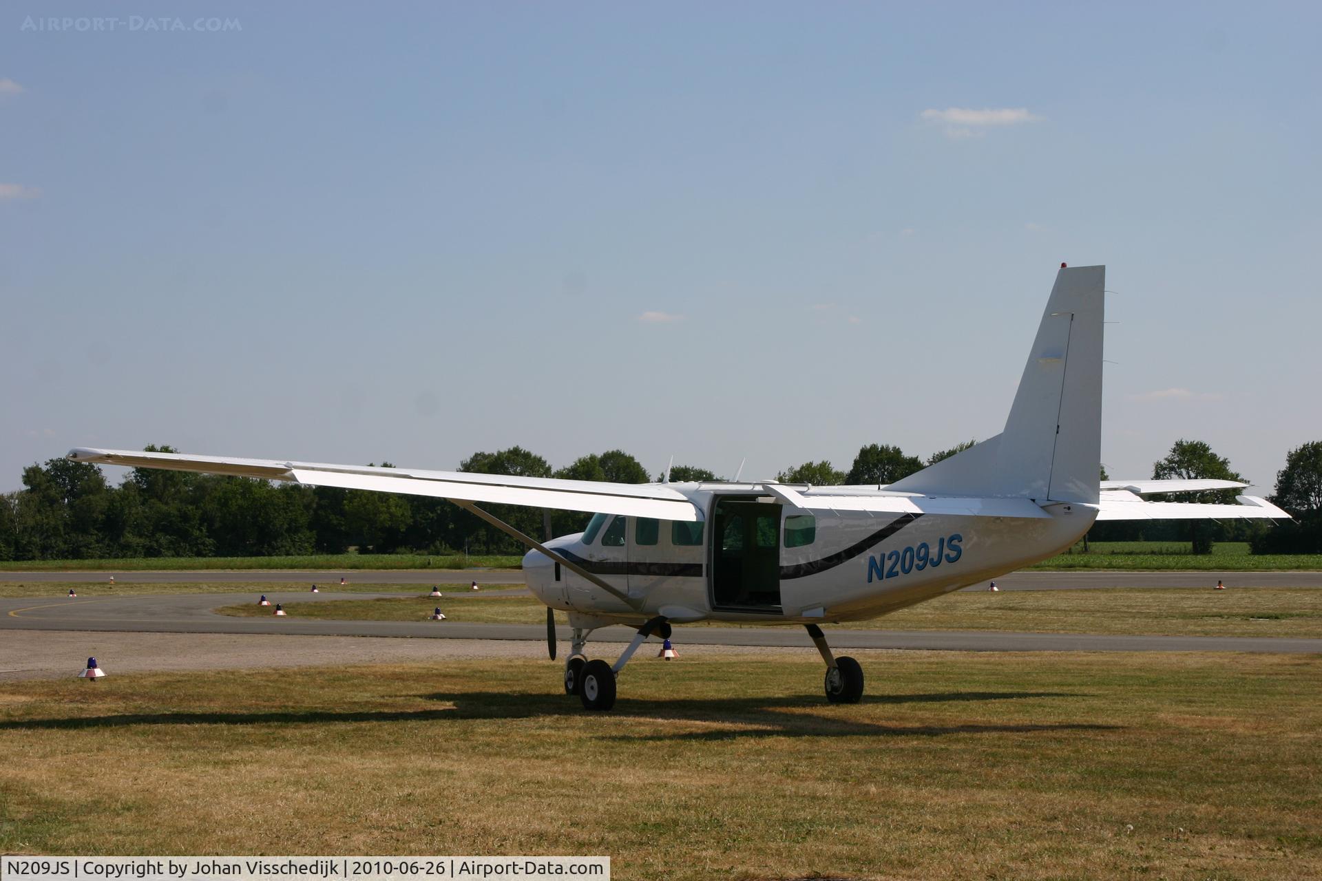 N209JS, 1978 Cessna 208 C/N 20800117, Pictured at Flugplatz Stadtlohn - Vreden (EDLS).