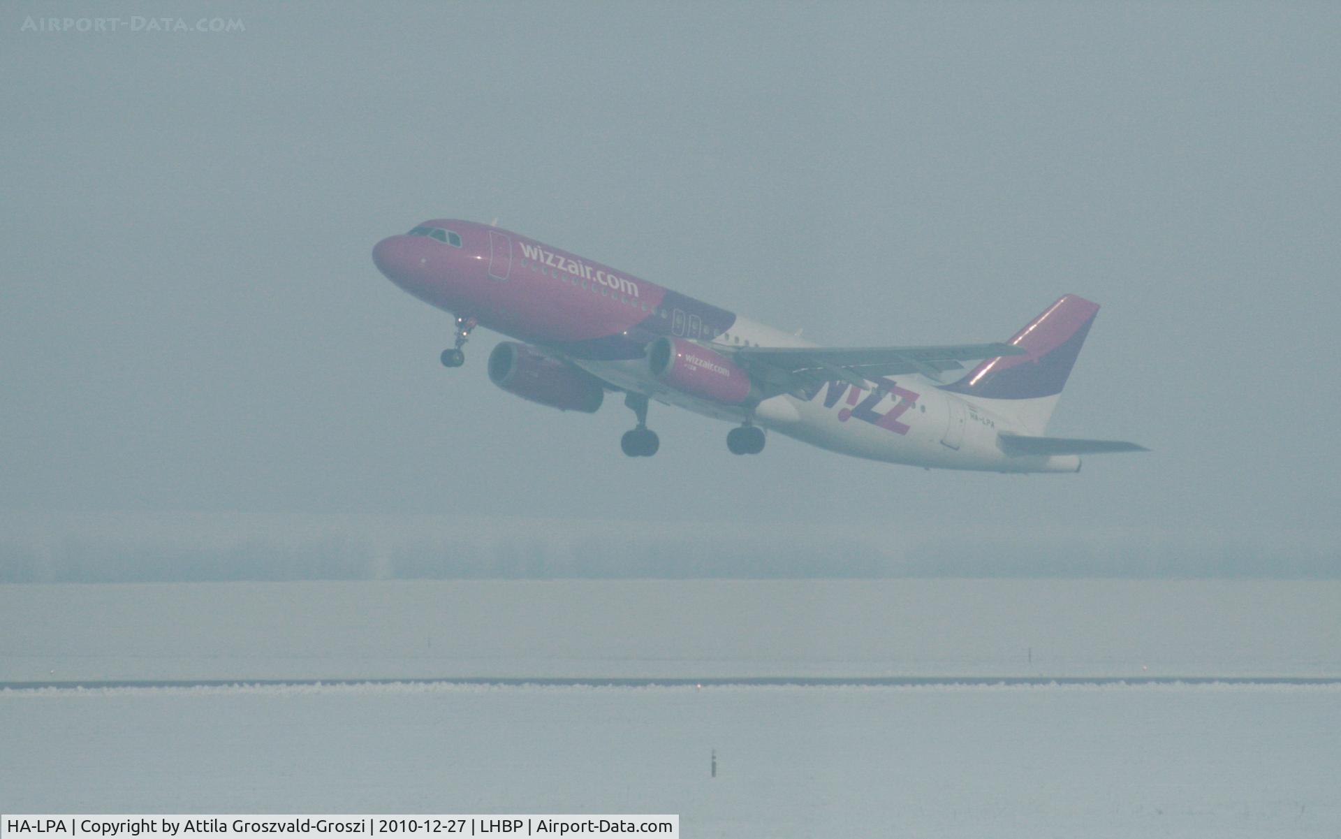 HA-LPA, 1998 Airbus A320-233 C/N 839, Budapest Ferihegy I. Airport - Take-off in fog