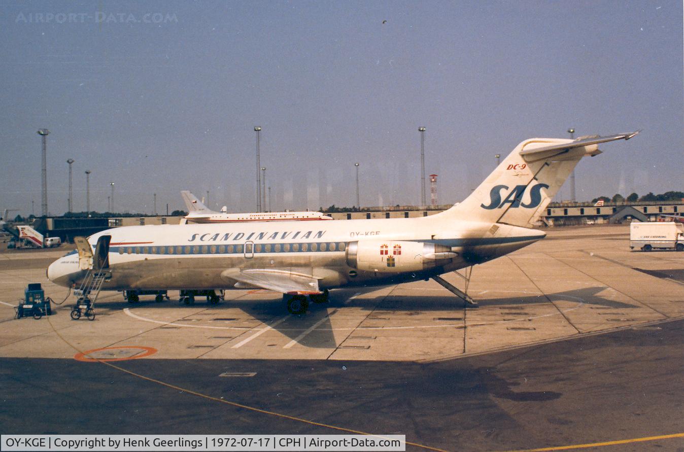 OY-KGE, 1969 Douglas DC-9-21 C/N 47305, Scandinavian - SAS