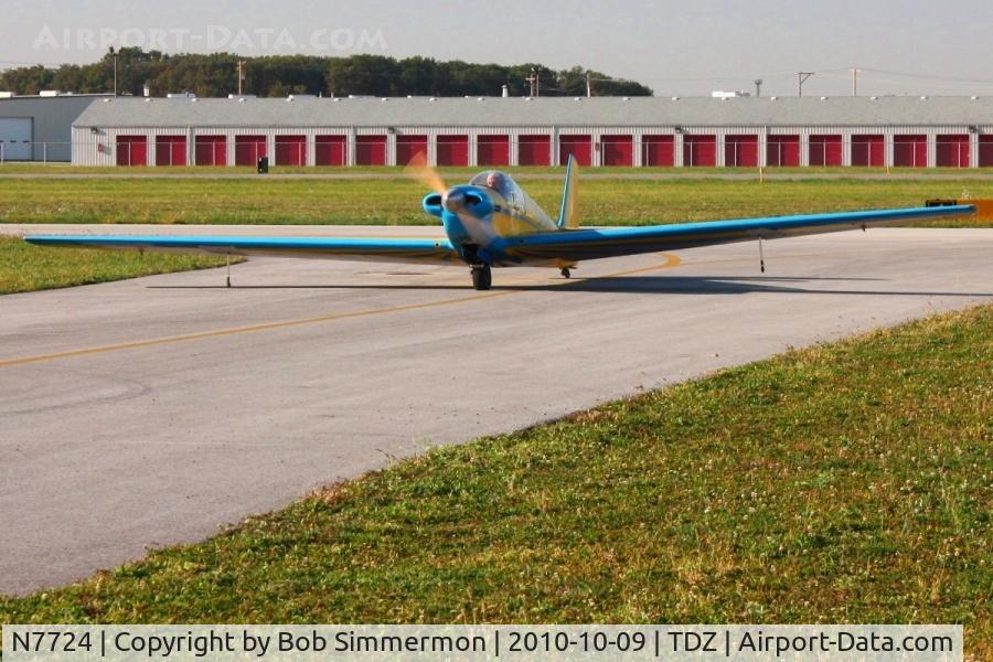 N7724, 1968 Sportavia-Putzer Fournier RF-4D C/N 4114, Arriving at the EAA breakfast fly-in at Toledo, Ohio