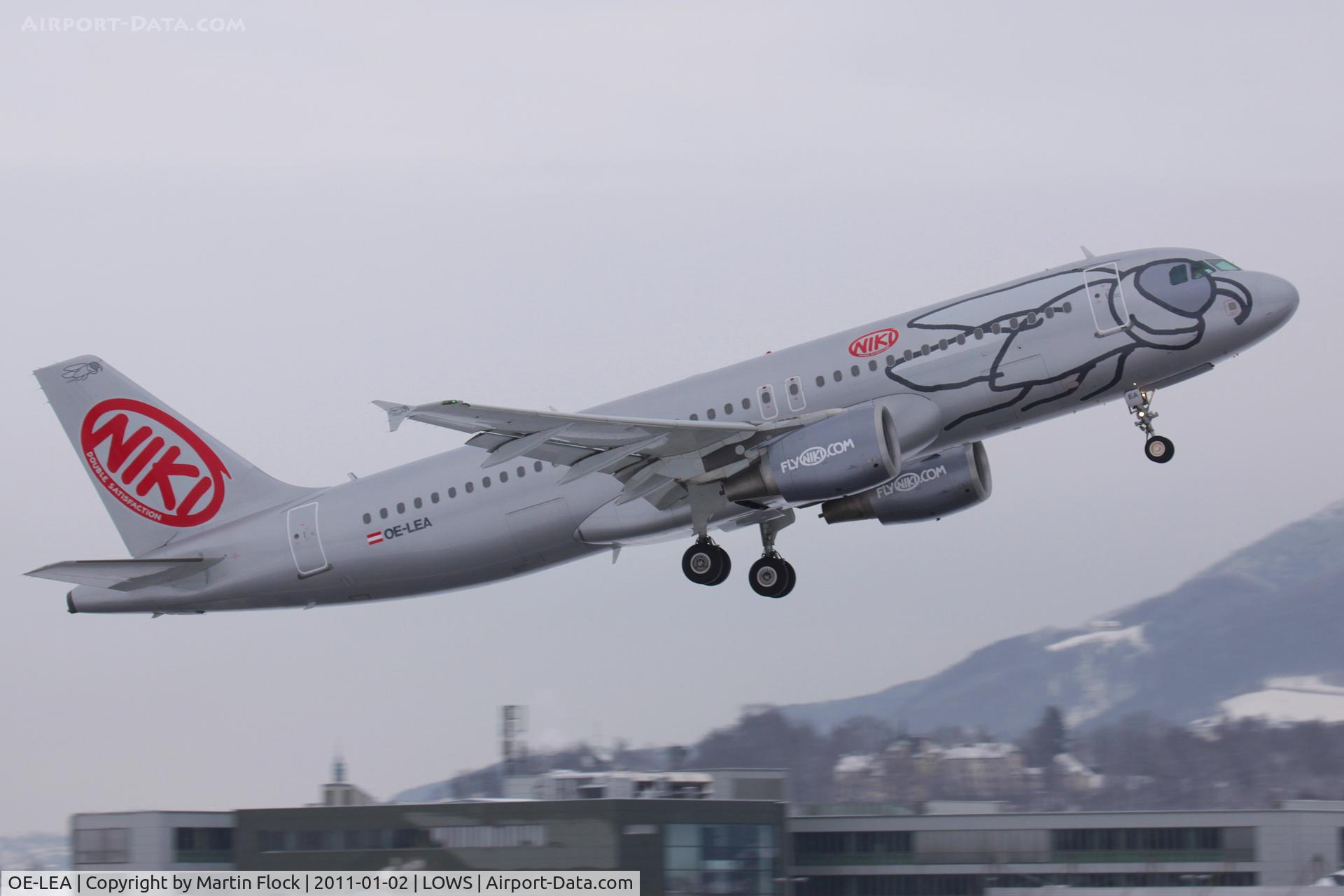 OE-LEA, 2005 Airbus A320-214 C/N 2529, .