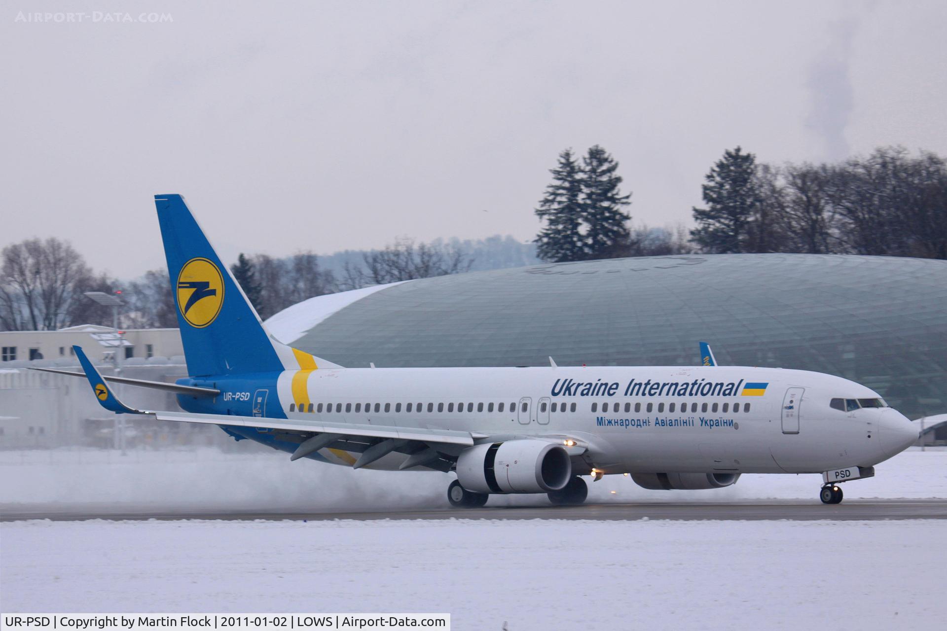 UR-PSD, 2010 Boeing 737-8HX C/N 29686, .