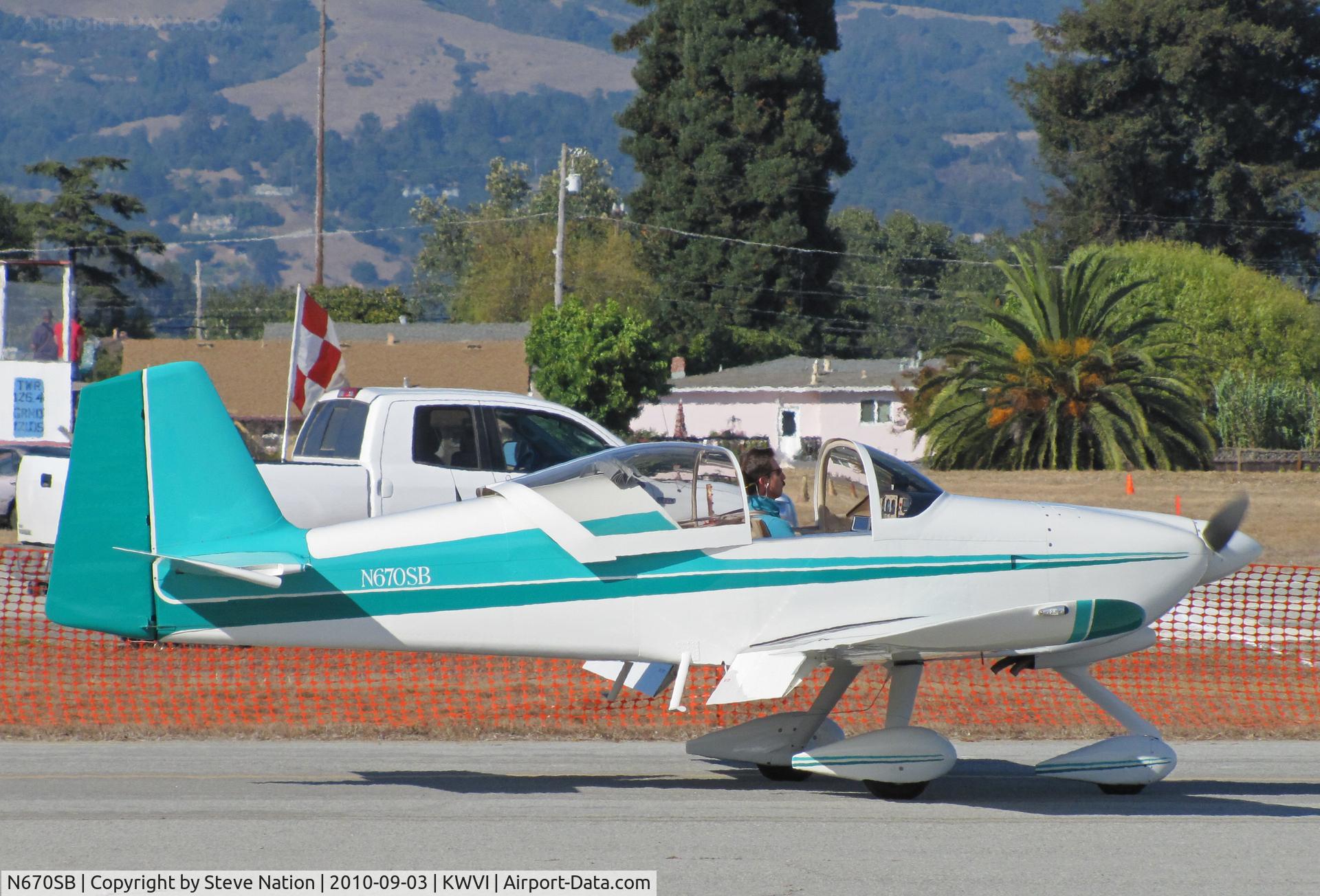 N670SB, 2001 Vans RV-6A C/N 23806, 2001 Lippert VANS RV-6A taxiing at 2010 Watsonville Fly-In