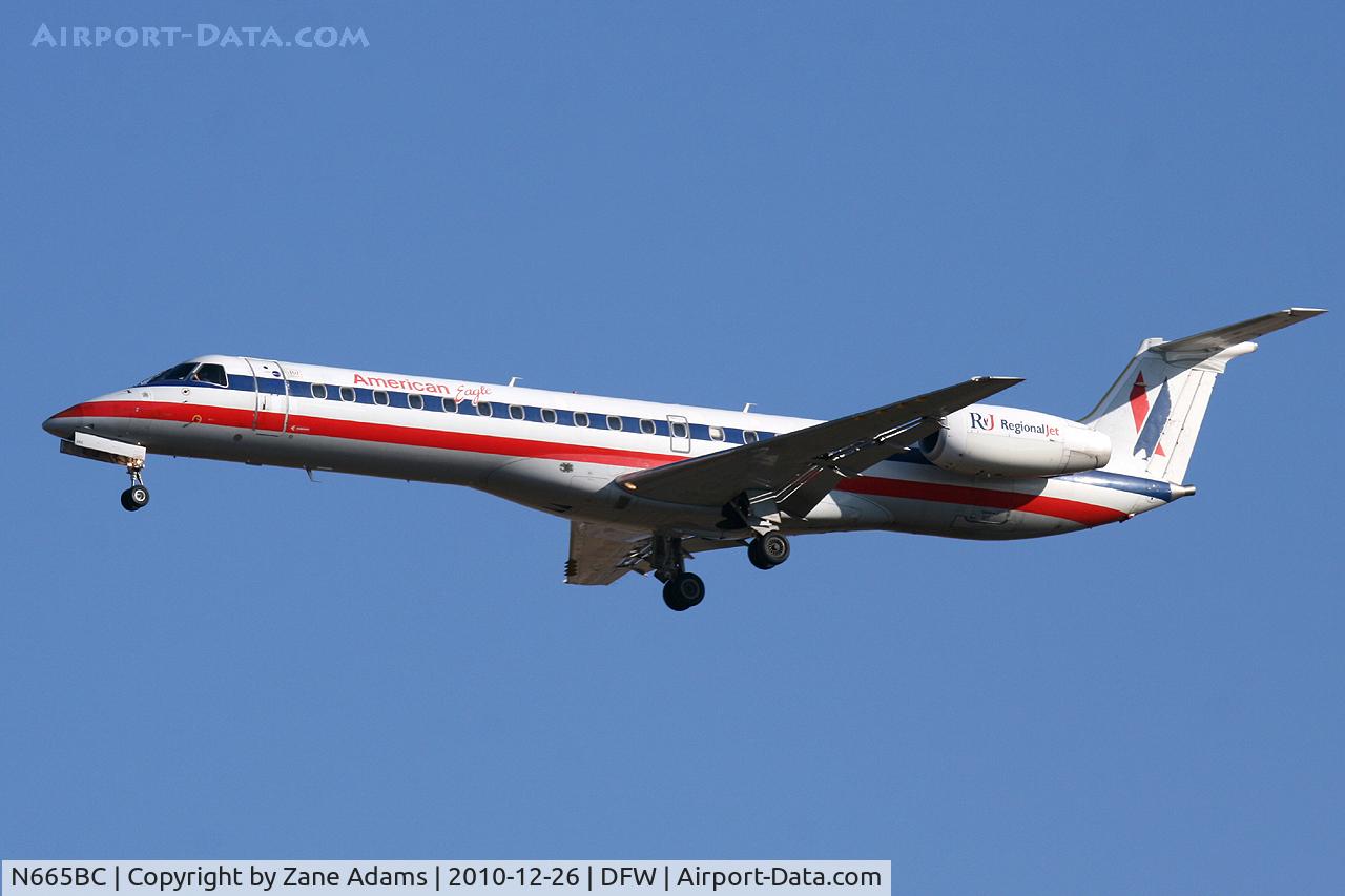 N665BC, 2004 Embraer ERJ-145LR (EMB-145LR) C/N 145783, American Eagle at DFW Airport