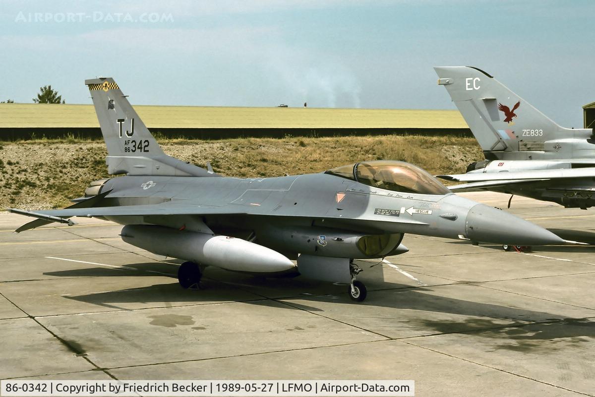 86-0342, 1986 General Dynamics F-16C Fighting Falcon C/N 5C-448, static display