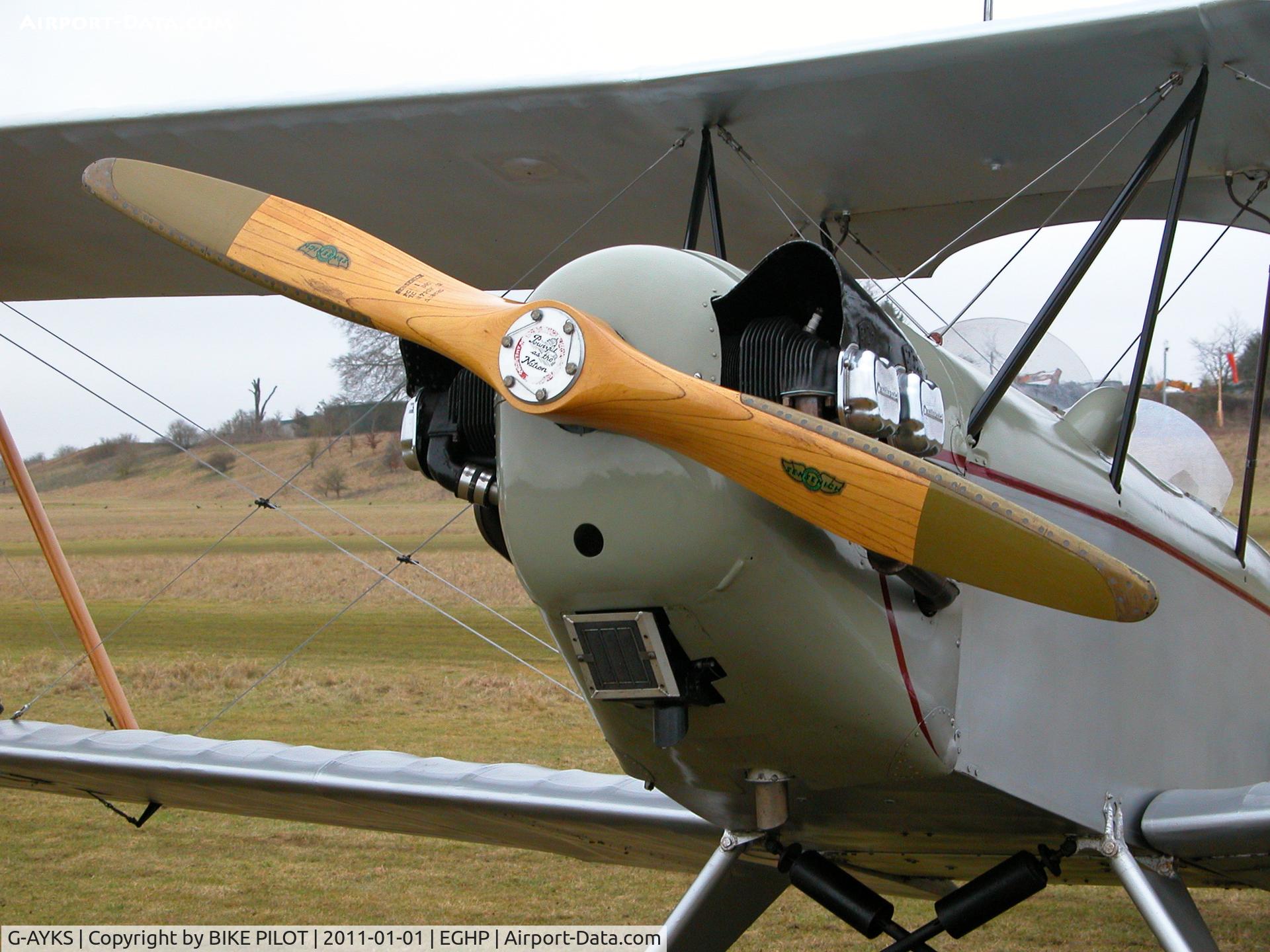 G-AYKS, 1938 Leopoldoff L-7 Colibri C/N 125, Continental A65-8