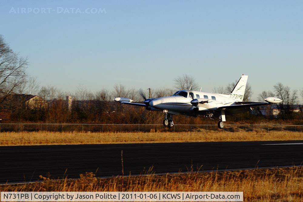 N731PB, 1980 Piper PA-31T2 C/N 31T8166001, 1980 Piper PA-31T2 landing at CWS.