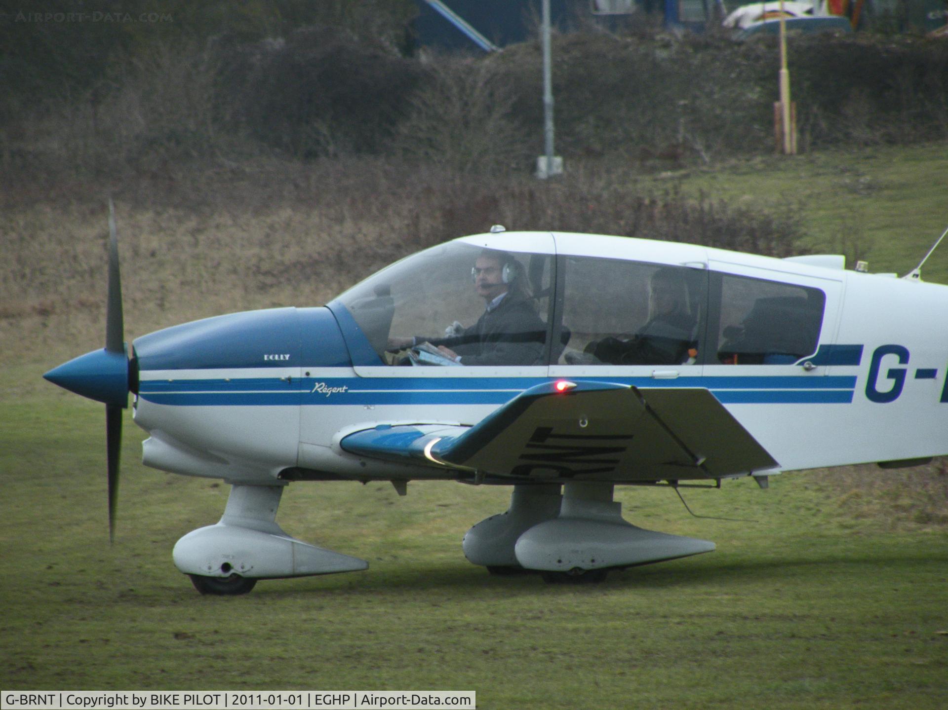 G-BRNT, 1989 Robin DR-400-180 Regent Regent C/N 1935, Robin Regent taxying in, Lycoming O-360-A3A
