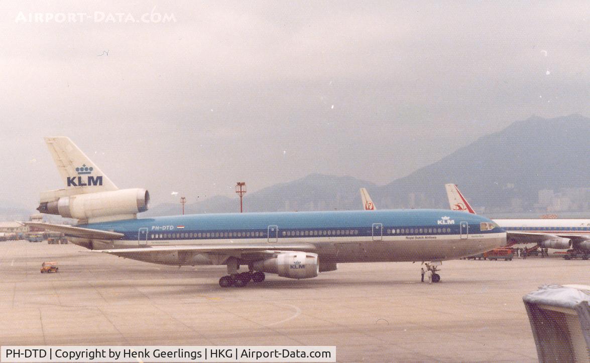 PH-DTD, 1973 Douglas DC-10-30 C/N 46553, KLM , DC-10 at Kai Tak Airport - HKG , 1975