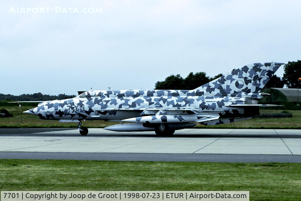 7701, Mikoyan-Gurevich MiG-21MF C/N 967701, This day many Eastern European aircraft participating in the 1998 RIAT were passing trough Brüggen for a tank stop.