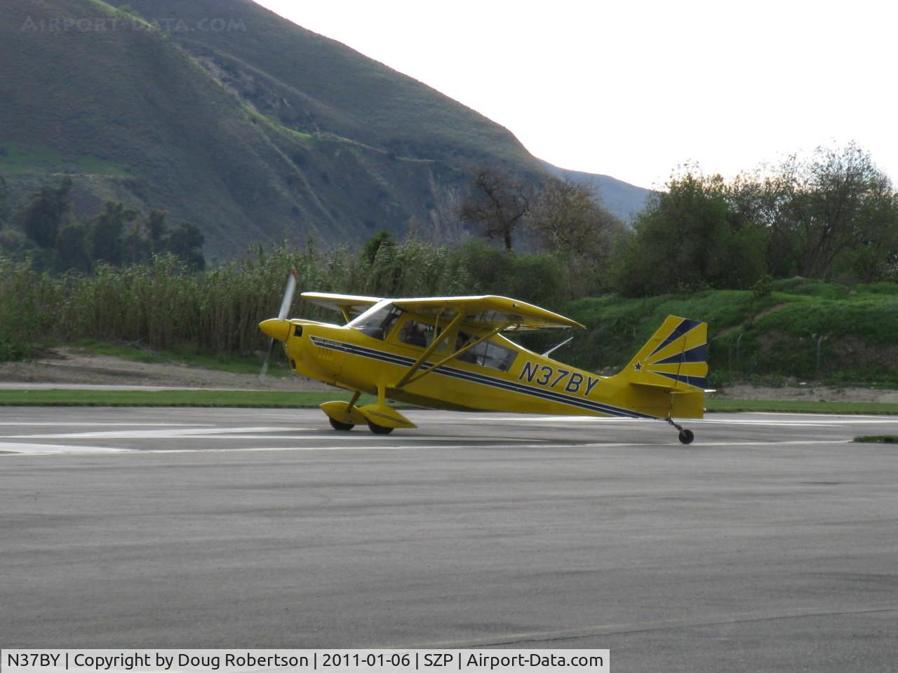 N37BY, 2004 American Champion 8KCAB Super Decathlon C/N 951-2004, 2004 American Champion 8KCAB SUPER DECATHLON, Lycoming AEIO-360 180 Hp, taking the active