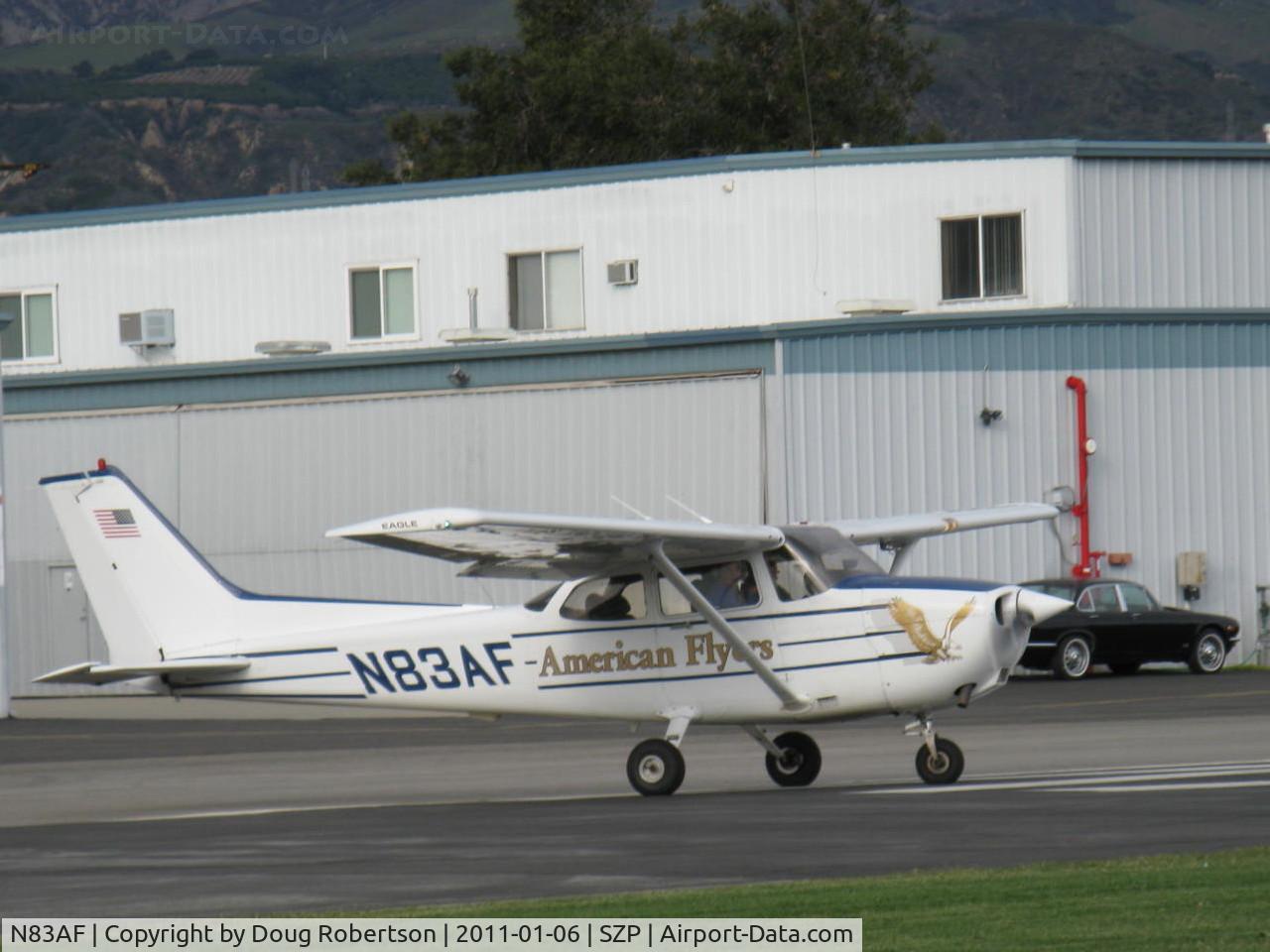 N83AF, 2001 Cessna 172R C/N 17281052, 2001 Cessna 172R SKYHAWK, Lycoming IO-360-L2A 160 Hp, taking the active