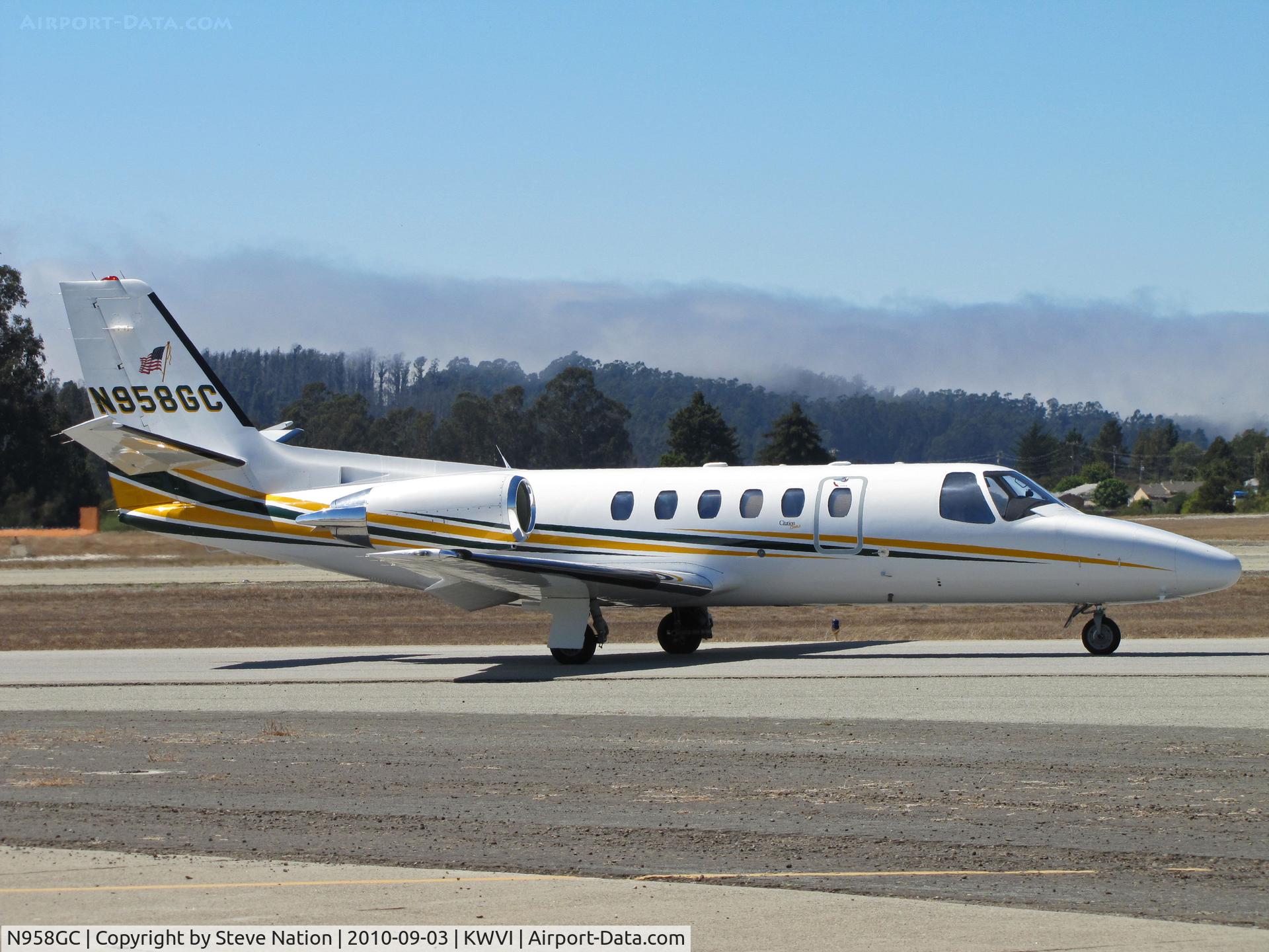 N958GC, 2002 Cessna 550 Citation II C/N 550-1016, GILC Corp 2002 Cessna 550 taxiing in at KWVI home base