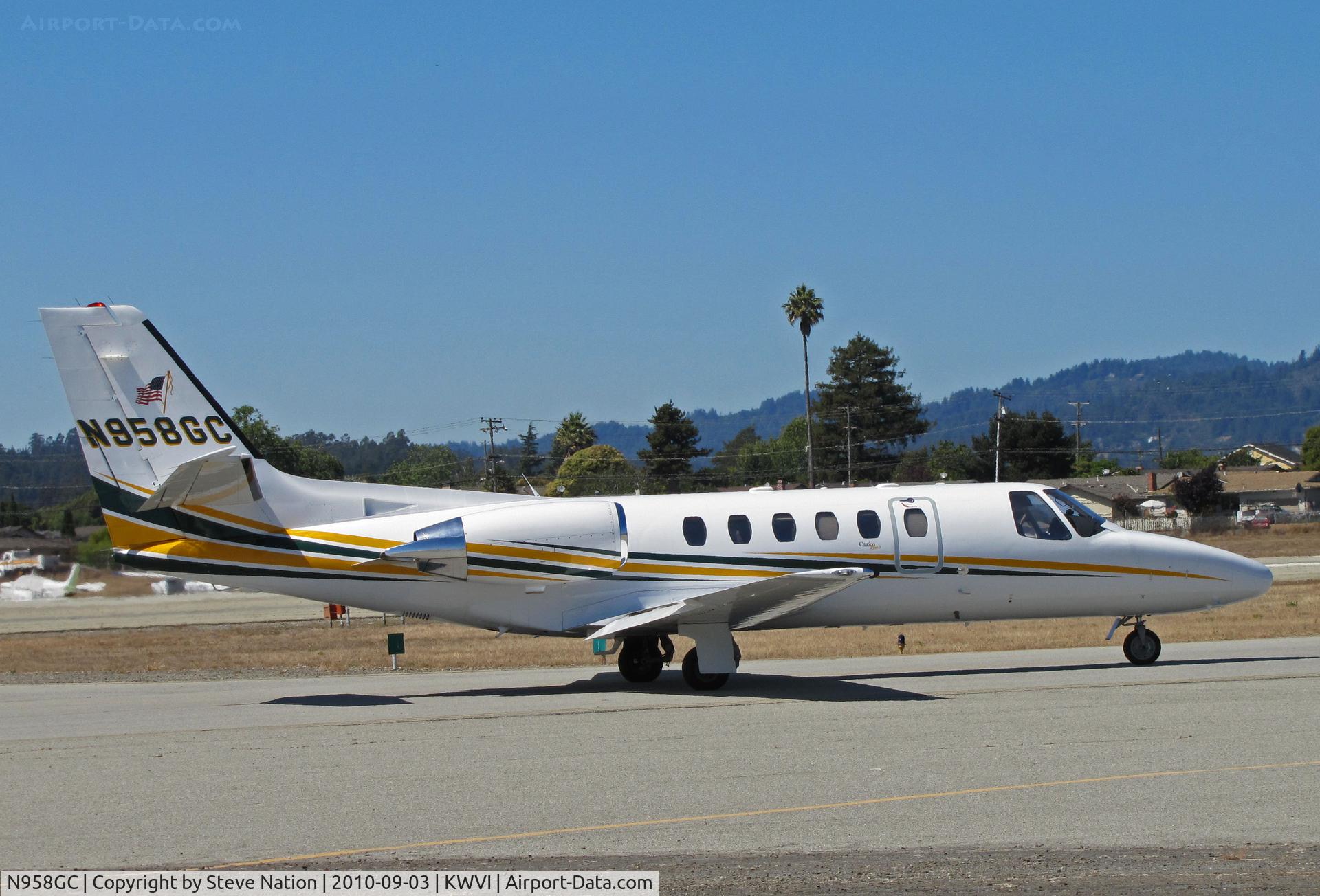 N958GC, 2002 Cessna 550 Citation II C/N 550-1016, GILC Corp 2002 Cessna 550 taxiing in at KWVI home base