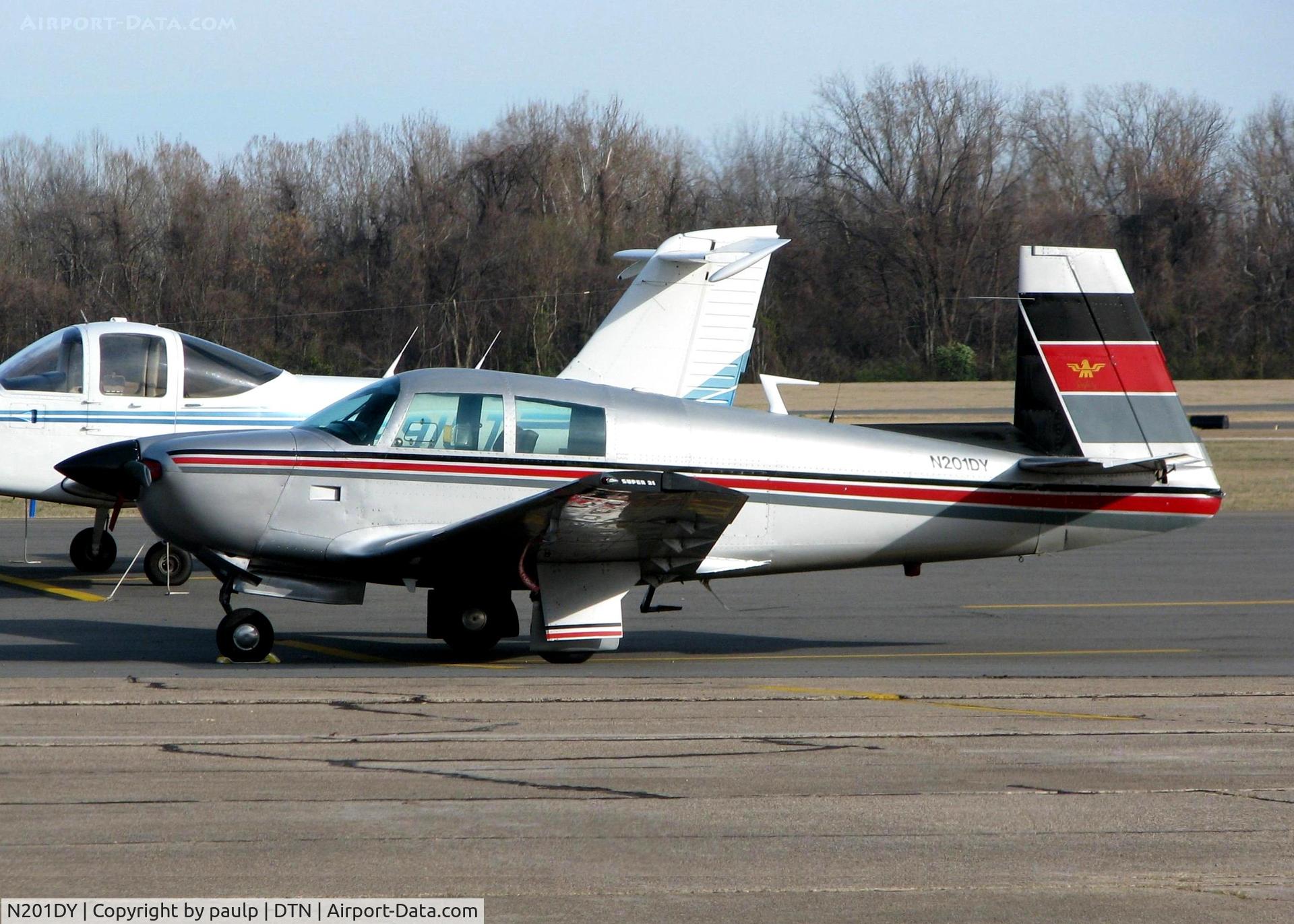 N201DY, 1965 Mooney M20E C/N 857, At Downtown Shreveport.