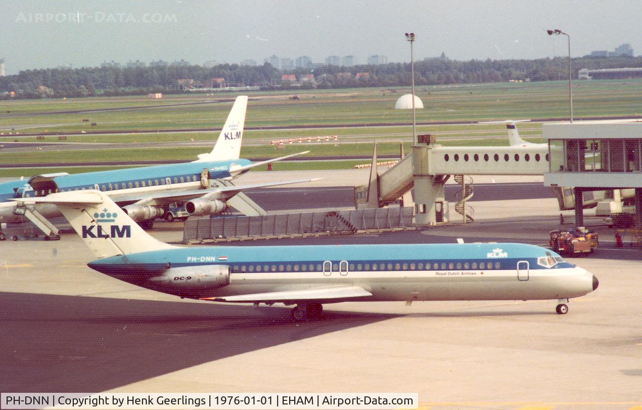 PH-DNN, 1968 Douglas DC-9-33RC C/N 47192, Schiphol , Jan '76
