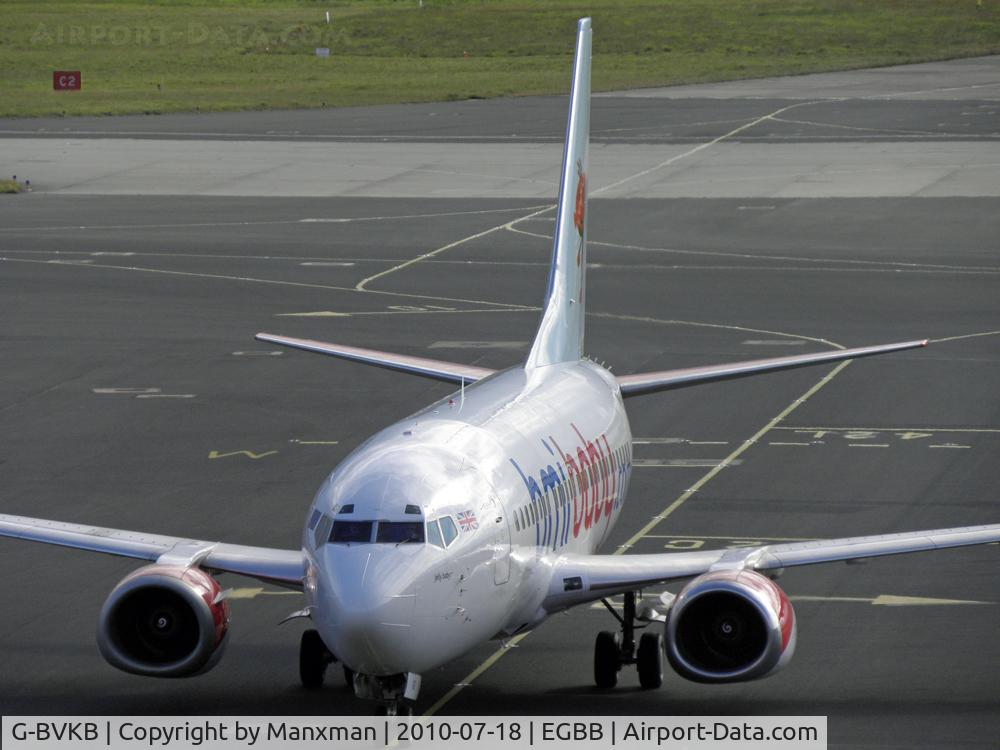 G-BVKB, 1994 Boeing 737-59D C/N 27268, G-BVKB taxiies up to Terminal at BHX