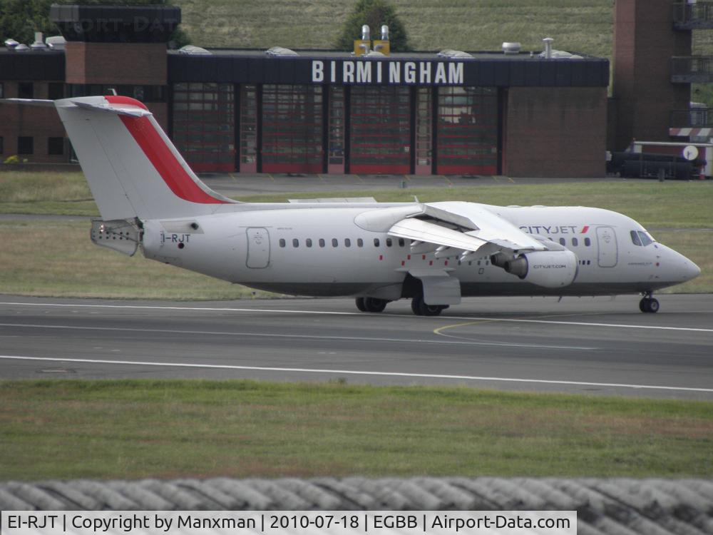 EI-RJT, 2000 British Aerospace Avro 146-RJ85A C/N E2366, Cityjet RJ85 EI-RJT arrives from Paris