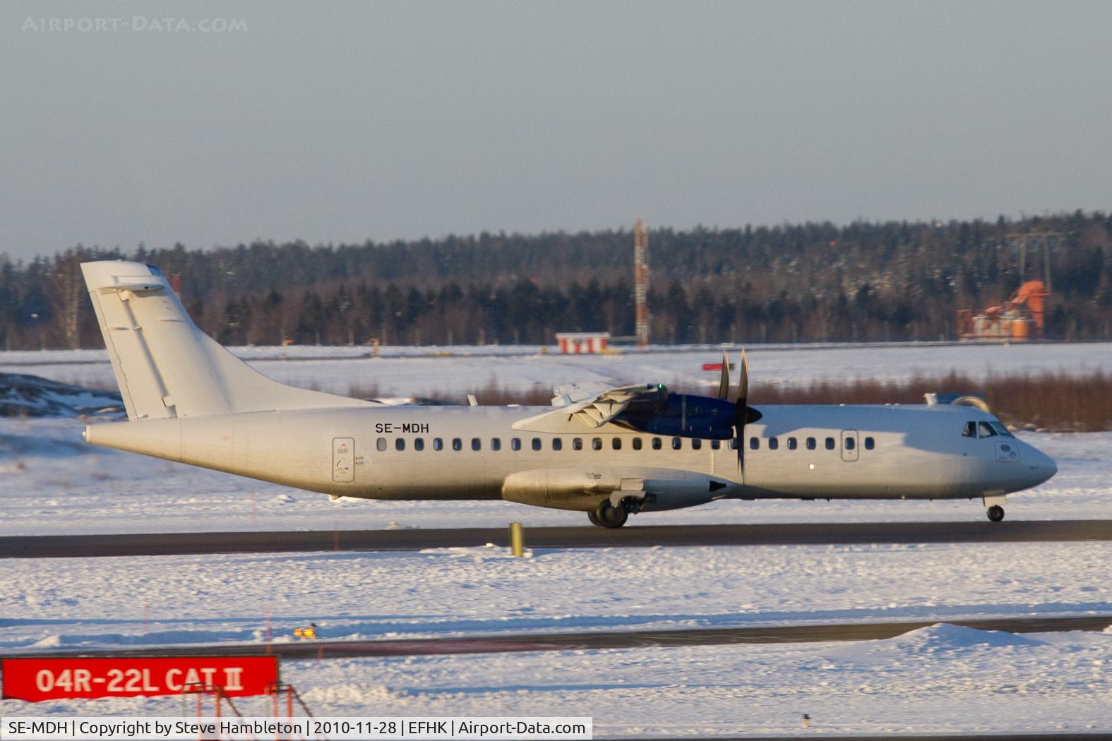 SE-MDH, 2010 ATR 72-212A C/N 917, ATR belonging to Golden Air, rolling for take off. Taken from inside Terminal 2
