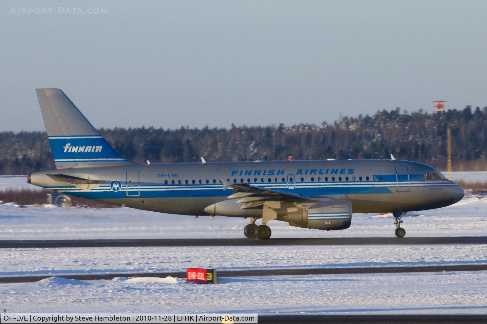 OH-LVE, 2002 Airbus A319-112 C/N 1791, Finnair A319 in retro colour scheme. Taken from inside Terminal 2