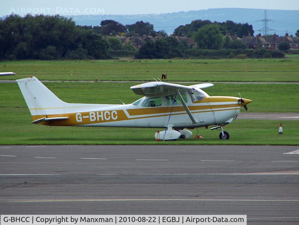 G-BHCC, 1976 Cessna 172M C/N 172-66711, Parked @ GLO