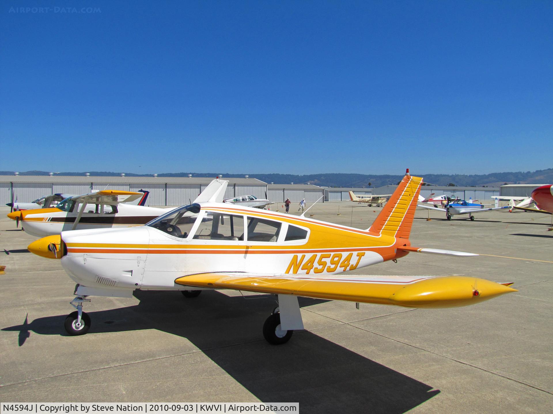 N4594J, 1968 Piper PA-28R-180 Cherokee Arrow C/N 28R-30470, Reno, NV-based 1968 Piper PA-28R-180 in very smart color scheme @ 2010 Watsonville Fly-in