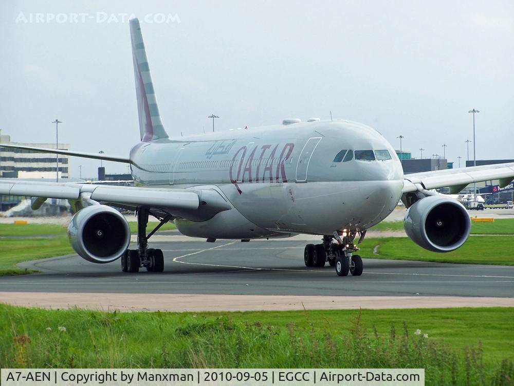 A7-AEN, 2008 Airbus A330-302 C/N 907, Taxiing out with the Doha flight