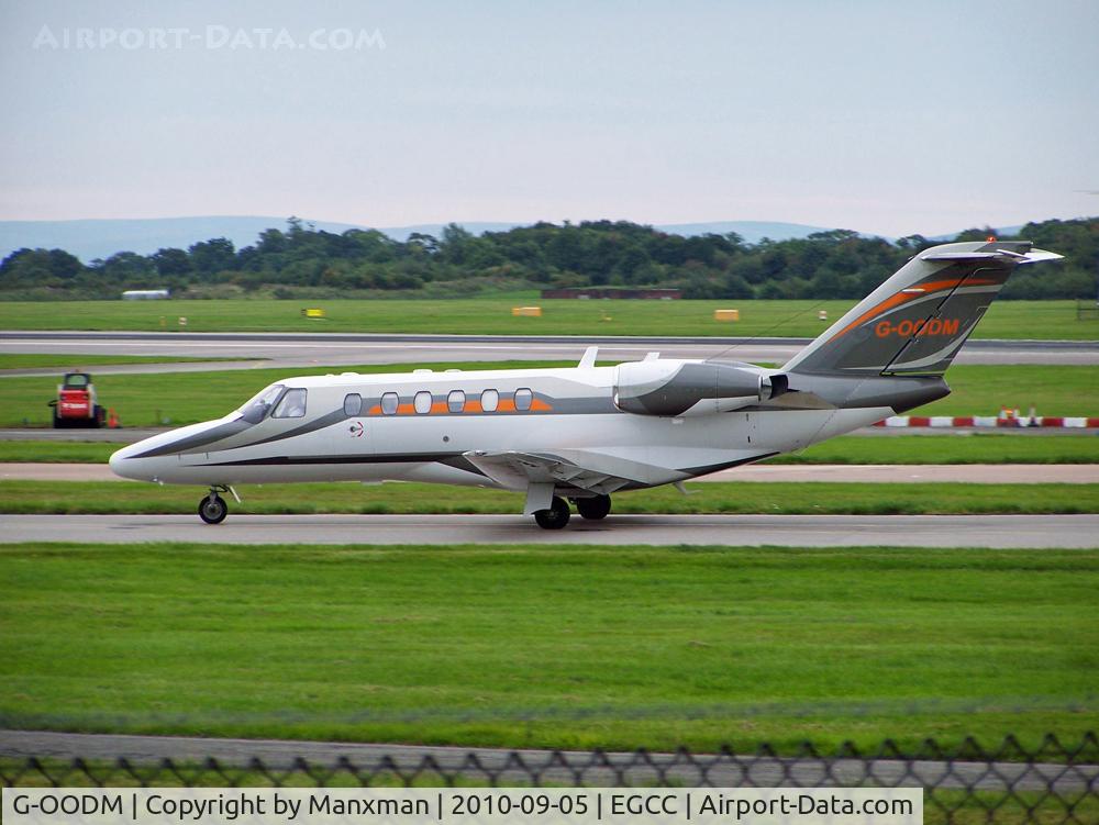 G-OODM, 2003 Cessna 525A CitationJet CJ2 C/N 525A-0190, Another C525 arrives.
