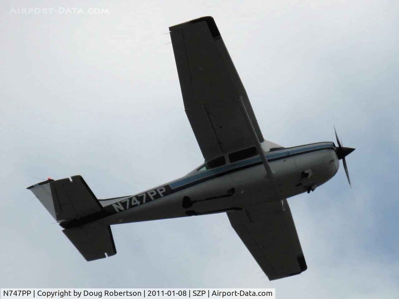 N747PP, 1980 Cessna 182R Skylane C/N R18201587, 1980 Cessna R182 SKYLANE, Lycoming O-540-J3C5D 235 Hp, takeoff climb Rwy 22