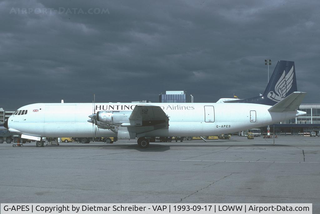 G-APES, 1961 Vickers V953C Merchantman C/N 721, Hunting Cargo Merchentman