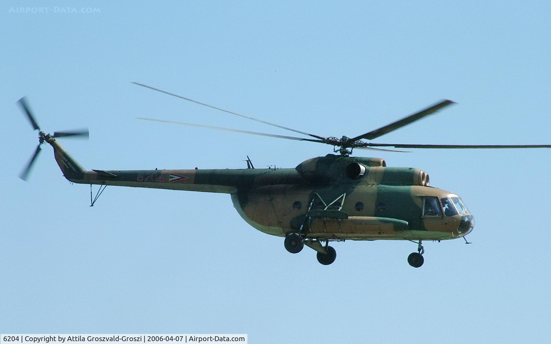 6204, 1979 Mil Mi-8T Hip C/N 226204, Veszprém, Jutas-Ujmajor, the Hungarian airforce is his practising base