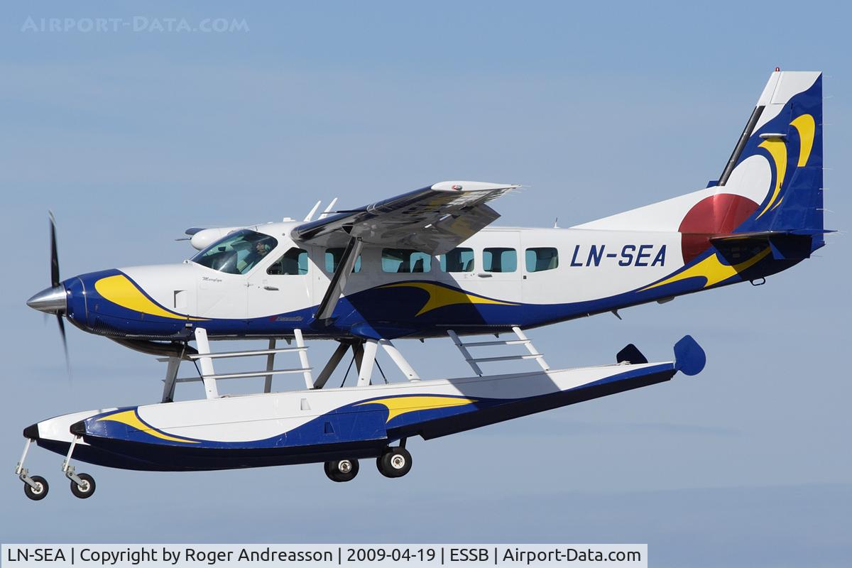 LN-SEA, 2004 Cessna 208 Caravan I C/N 208-00383, Norsk Sjøflytjeneste AS / Fonnafly